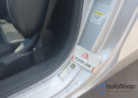 2010 Honda Accord 3.5 Ex-L z USA, uszkodzony, nr VIN 1HGCS2B83AA008869